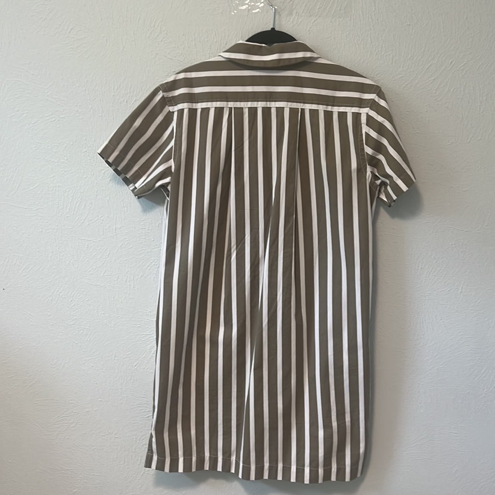 Free Assembly Dress - Picture 4 of 7